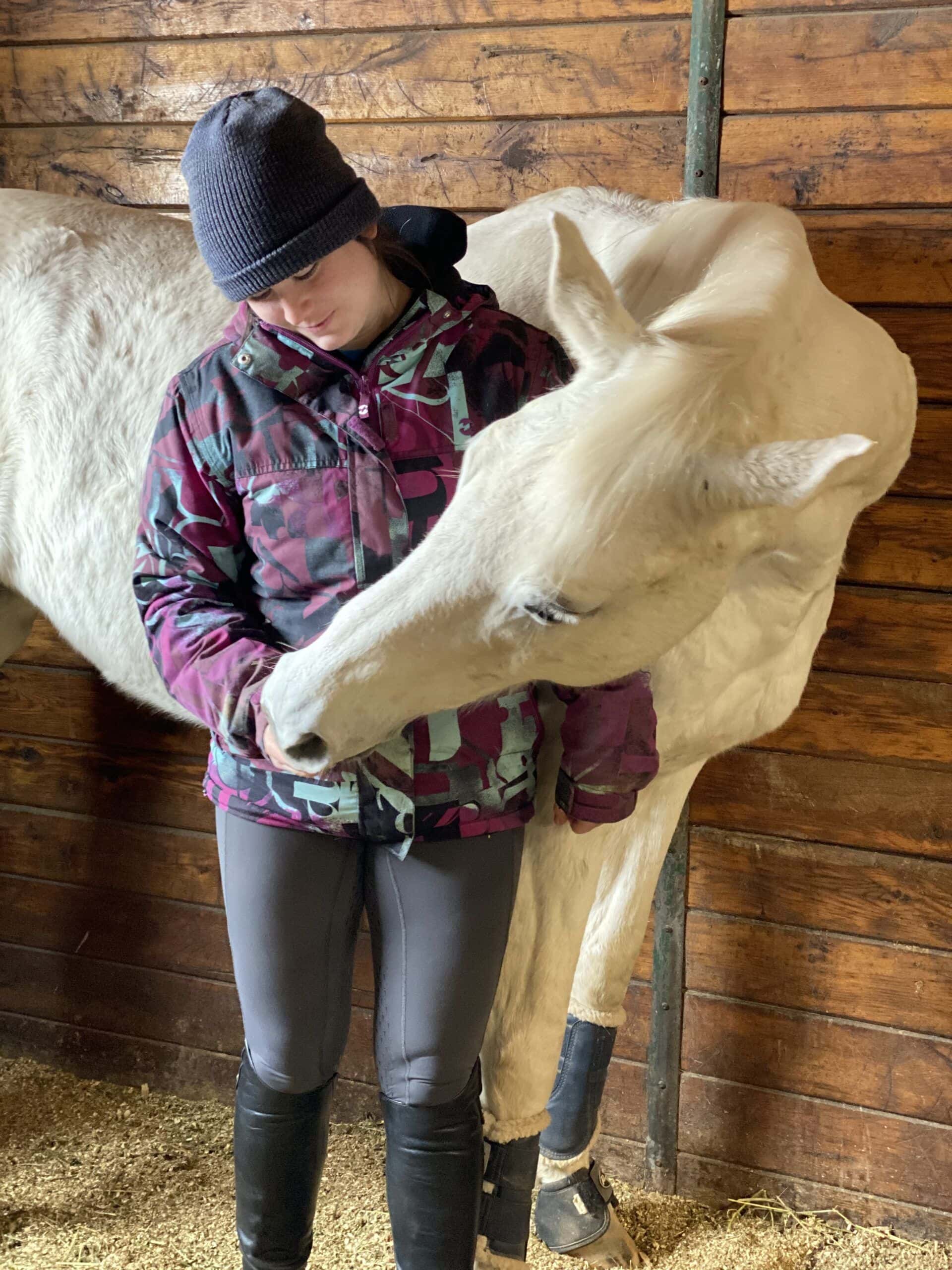 Hannah Howden - Equine Massage Therapist