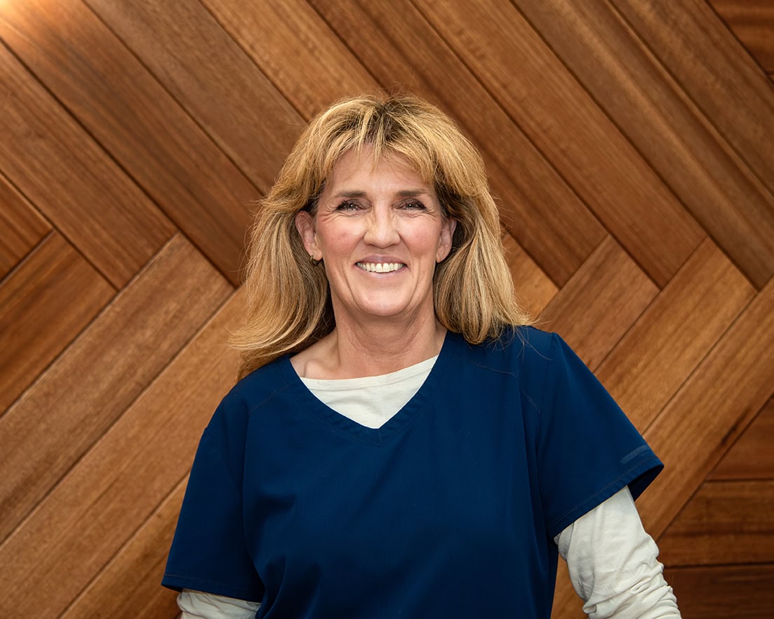 Beth Barrett, DVM - Equine Veterinarian