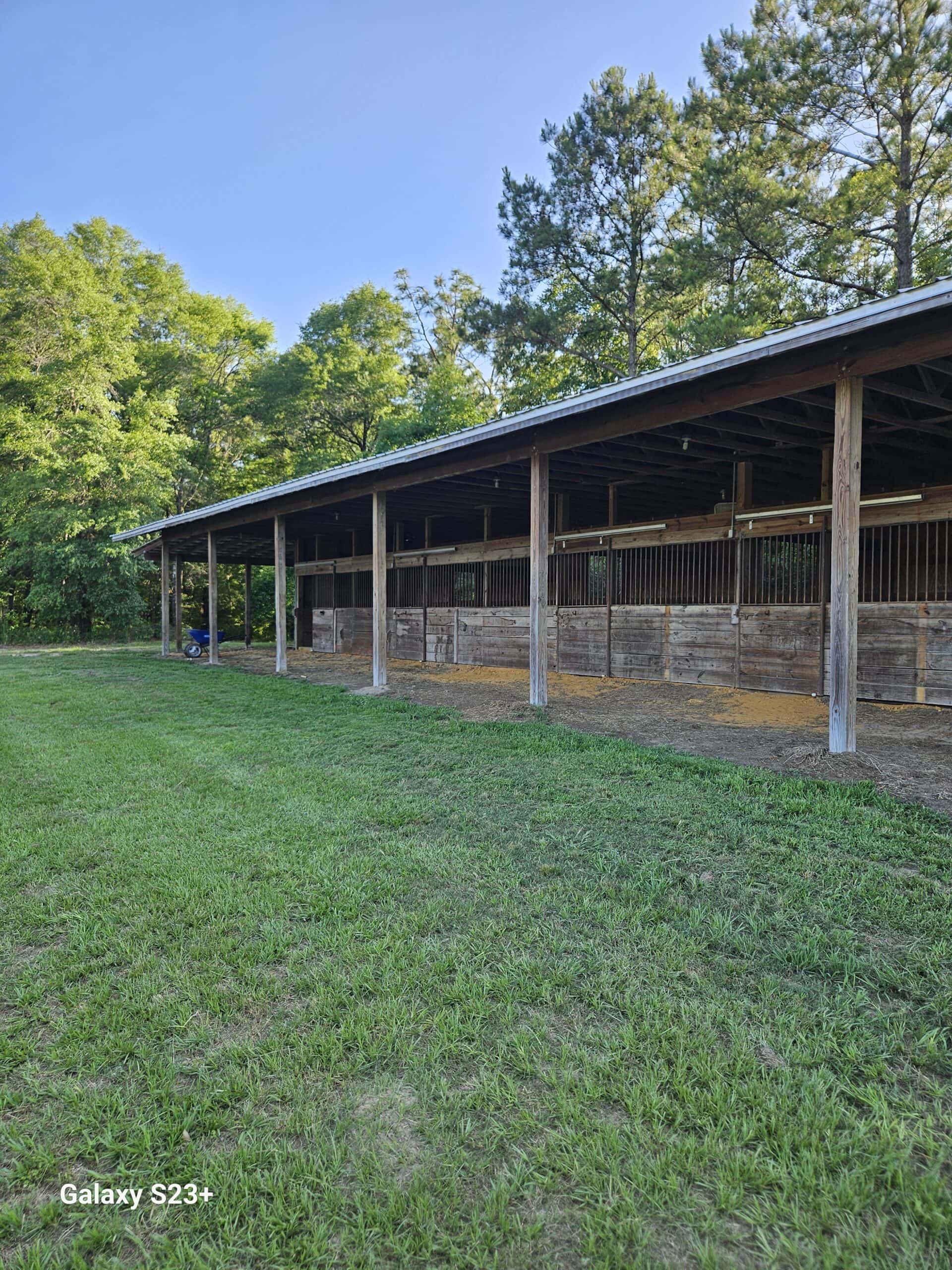 Jessica Cooper - Boarding Stable