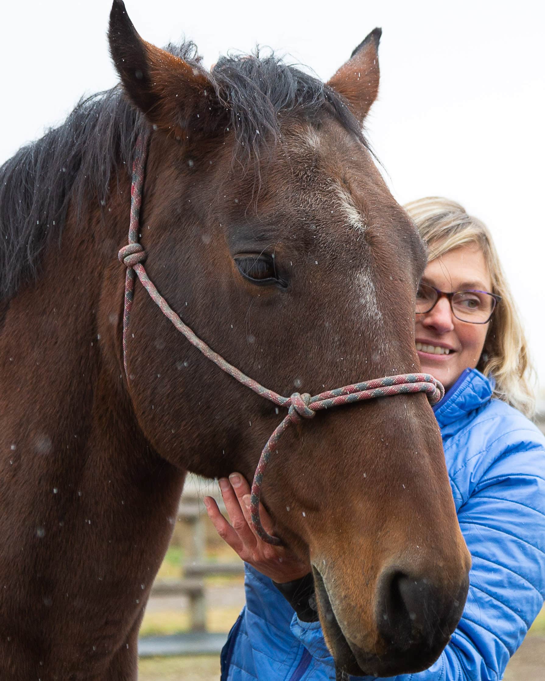 Leeann Garnas - Farrier