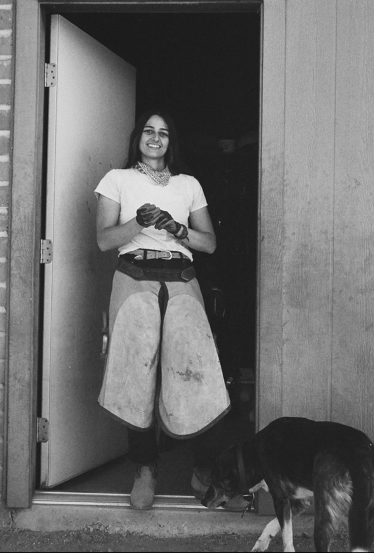 Daria Izad - Farrier