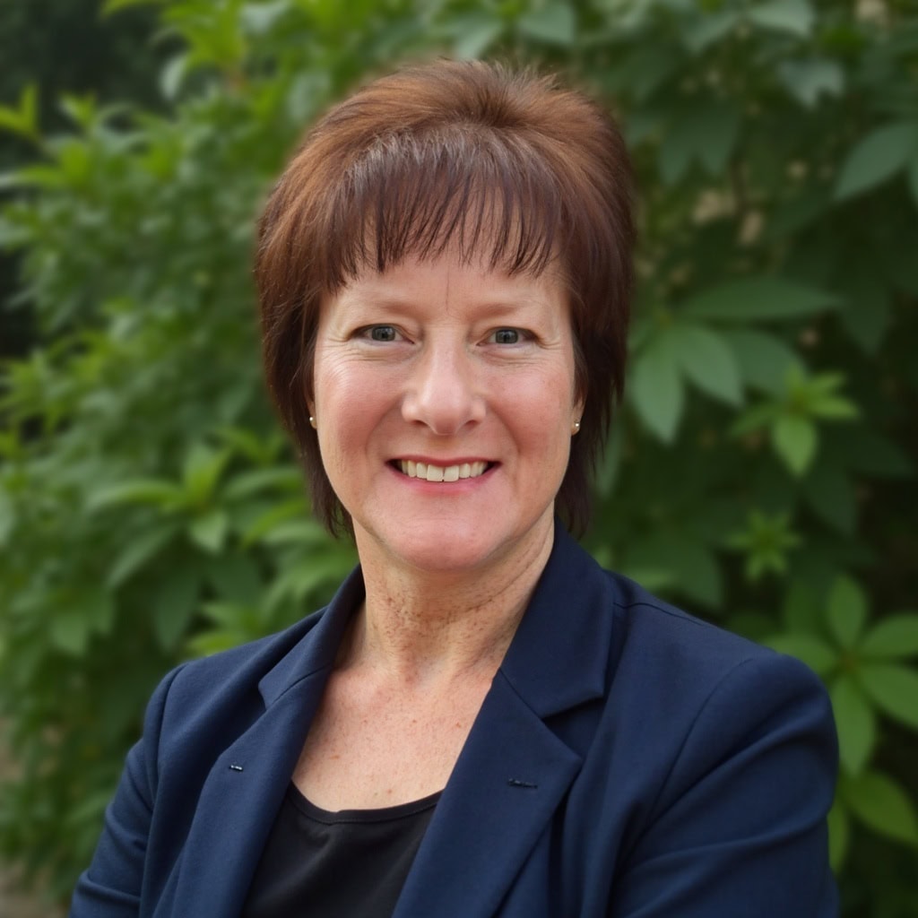 Tracy Foley - Equine Massage Therapist