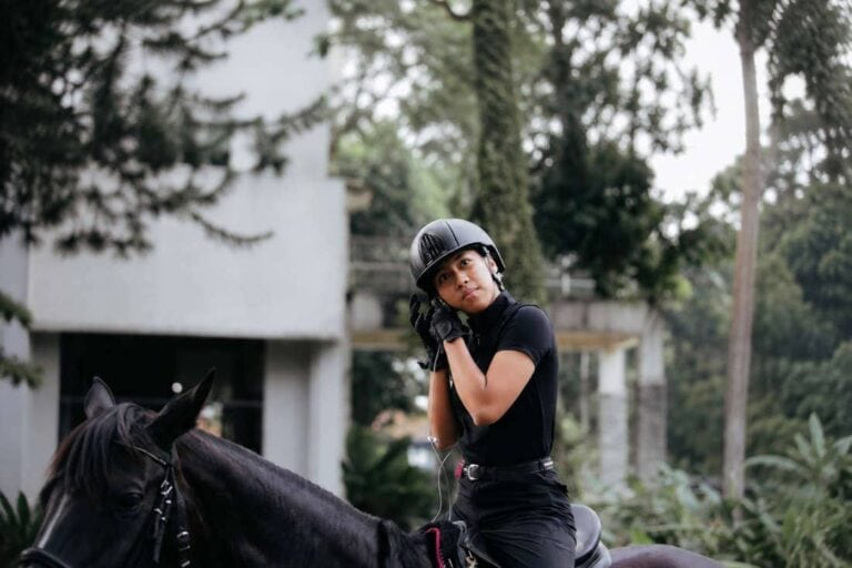 safety-equipment-for-equestrians